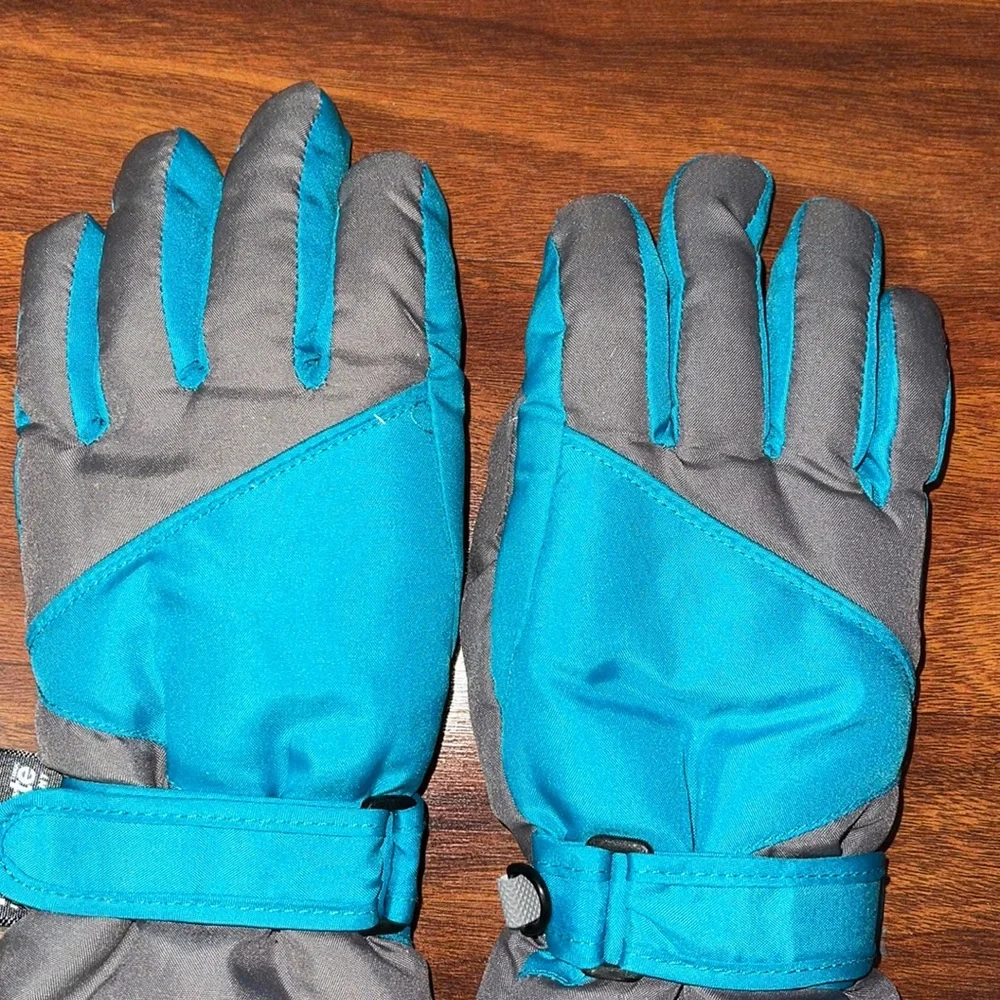 3M Thinsulate Gloves